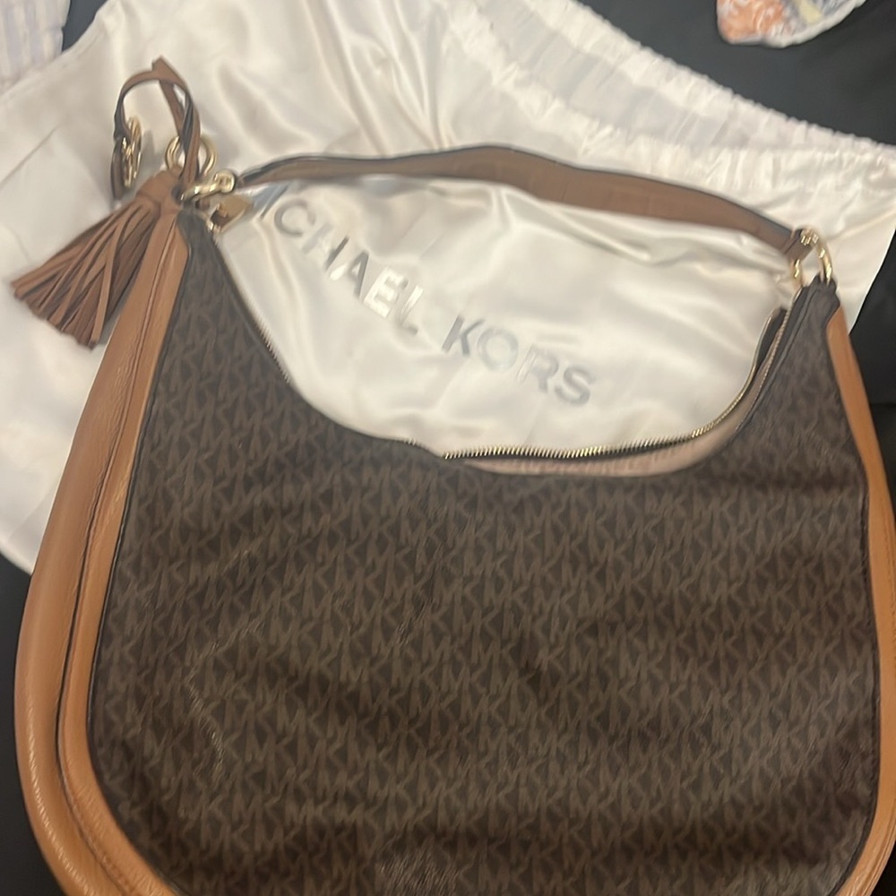 Michael Kors shoulder bag - Picture 7 of 15